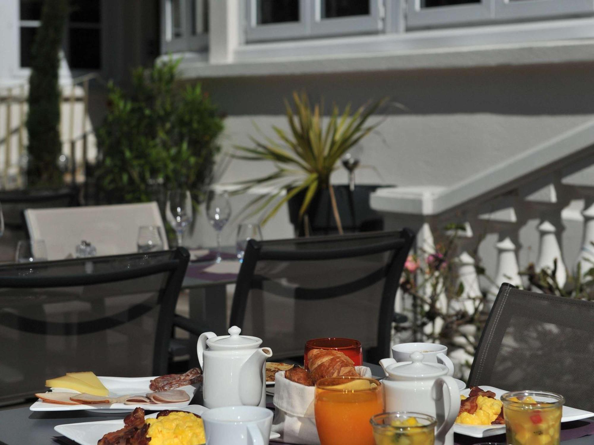 Mercure Paris Saint Cloud Hippodrome Exterior foto